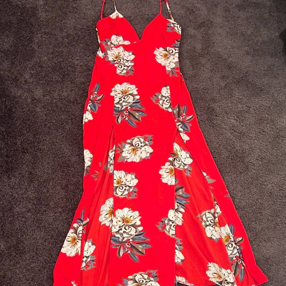 Lulu's Vibrant Red Floral Maxi Dress